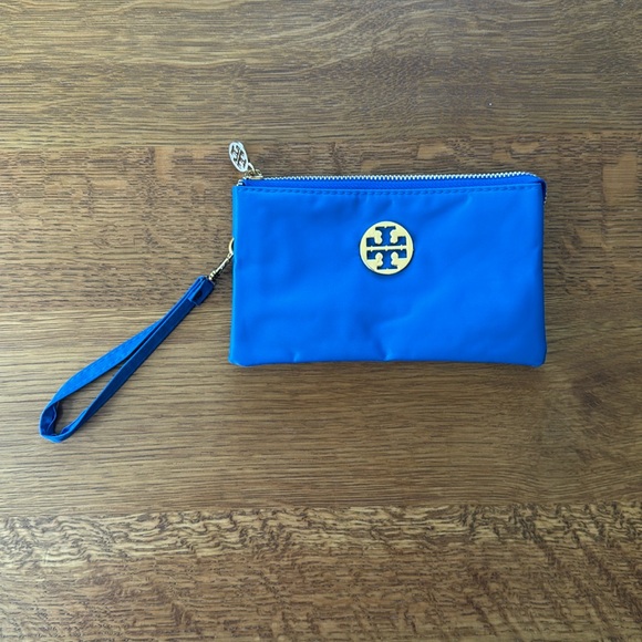 Tory Burch Blue Nylon Wristlet - Picture 12 of 12